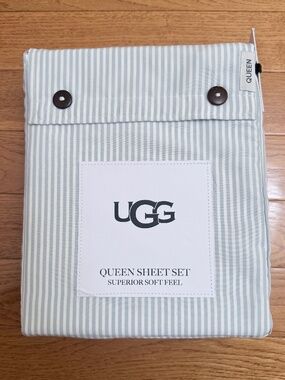 UGG Stripe Queen Size Sheet Set